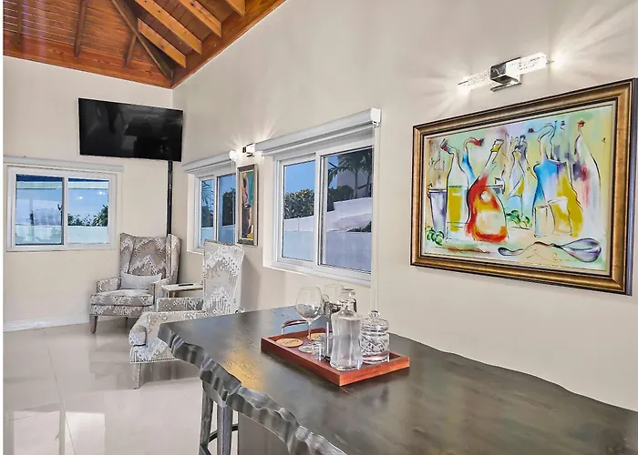 Hospitality Expert Bts 2 Pool Chef * Montego Bay